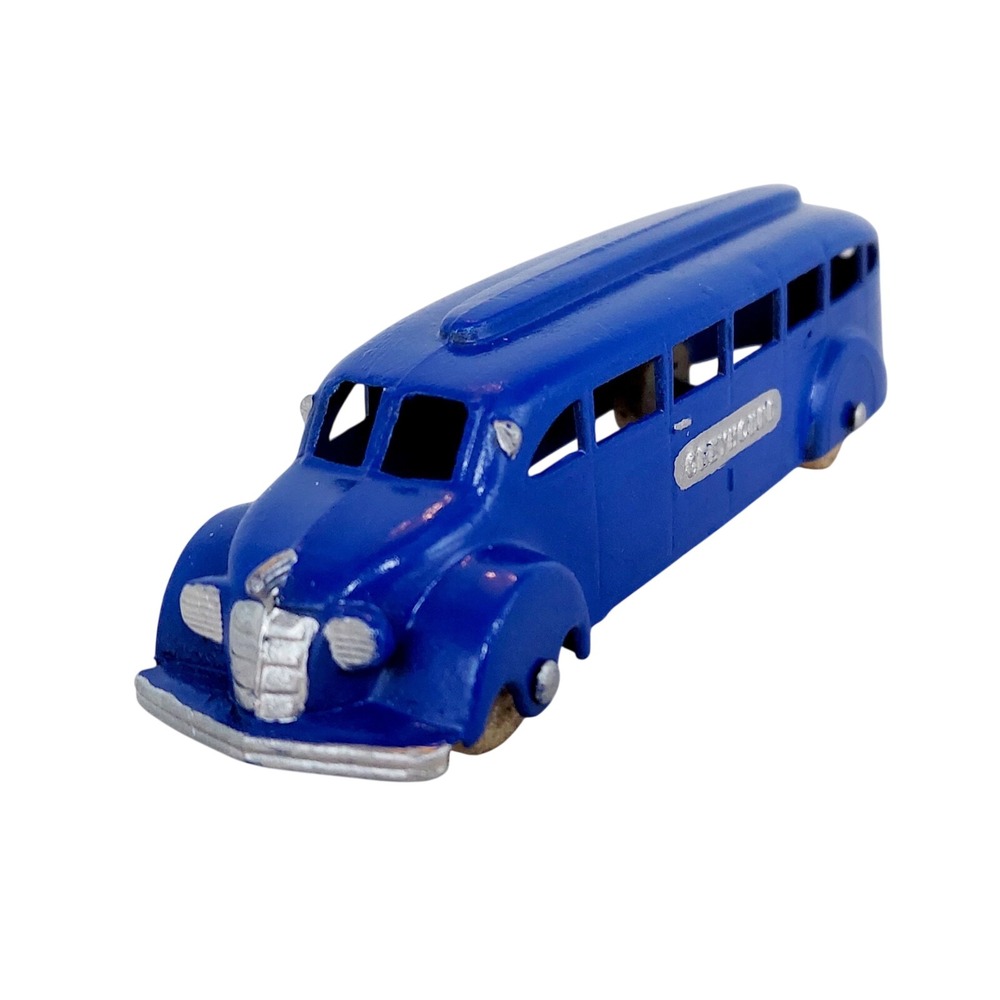 1937-39 Tootsietoy Greyhound Bus With Wood Wheels 6'' Long - Blue